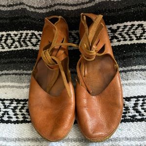 Trippen Brown Leather Tie Mary Jane Heels